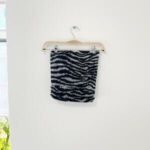 Volcom Fuzzy Gray Animal Print Scarf